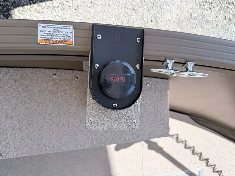 Slide: The Image of Starcraft Freedom 180 Tiller 2023 - 28