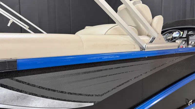 Slide: The Image of Premier 230 SUNSATION 2018 - 89