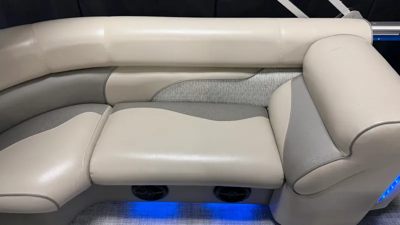 Slide: The Image of Premier 230 SUNSATION 2018 - 69