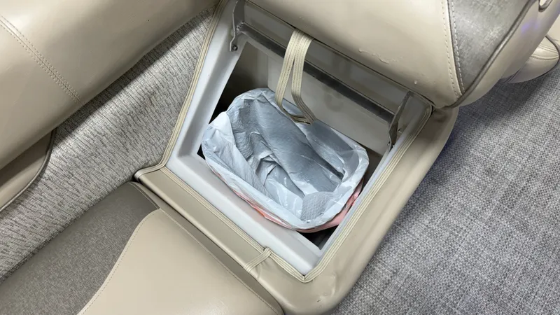 Slide: The Image of Premier 230 SUNSATION 2018 - 68