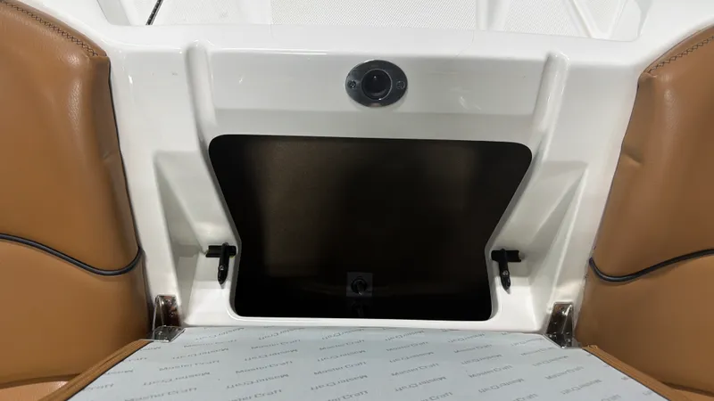 Slide: The Image of Mastercraft X-23 2016 - 82