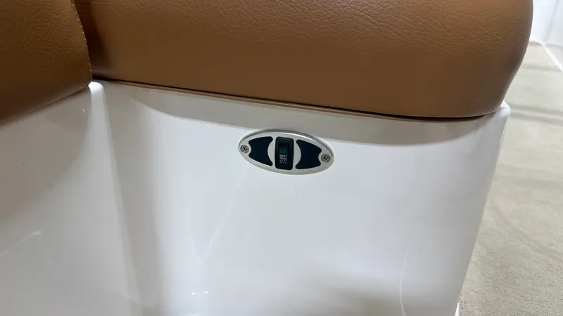 Slide: The Image of Mastercraft X-23 2016 - 41