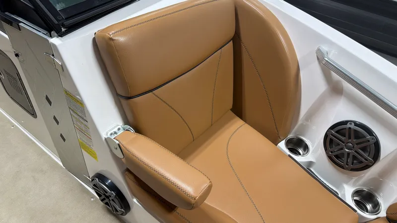 Slide: The Image of Mastercraft X-23 2016 - 72