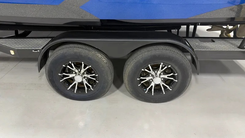 Slide: The Image of Mastercraft X-23 2016 - 91
