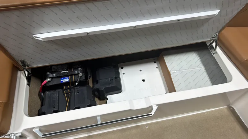 Slide: The Image of Mastercraft X-23 2016 - 38