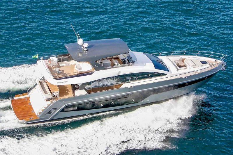Slide: The Image of Luxury Schaefer 770 yacht cruising on the ocean, 2025 model. - 3