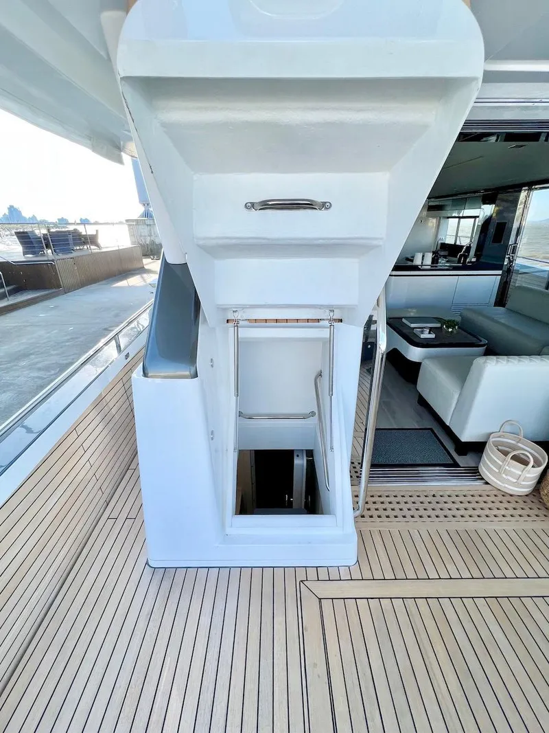 Slide: The Image of Schaefer 770 2026 - 63