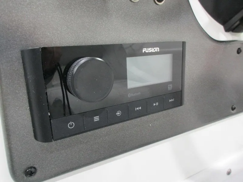 Slide: The Image of Fusion audio system on 2023 Hurricane SunDeck 187 IO boat dashboard. - 18