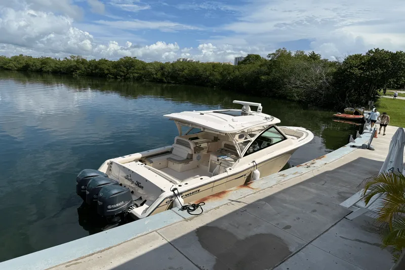 Slide: The Image of Grady-White 375 FREEDOM 2014 - 5