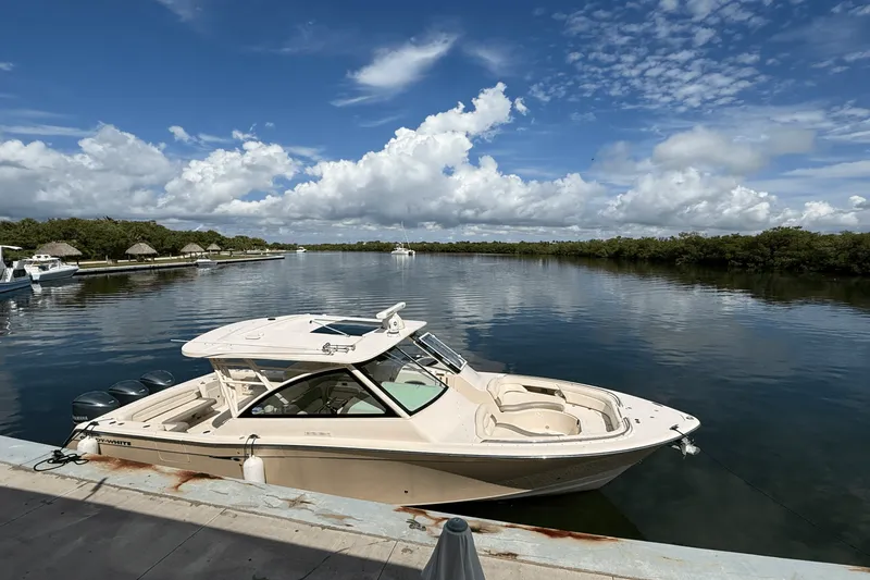 Slide: The Image of Grady-White 375 FREEDOM 2014 - 6