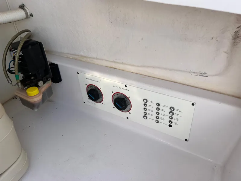 Slide: The Image of Donzi 29 ZF Cuddy 2002 - 57