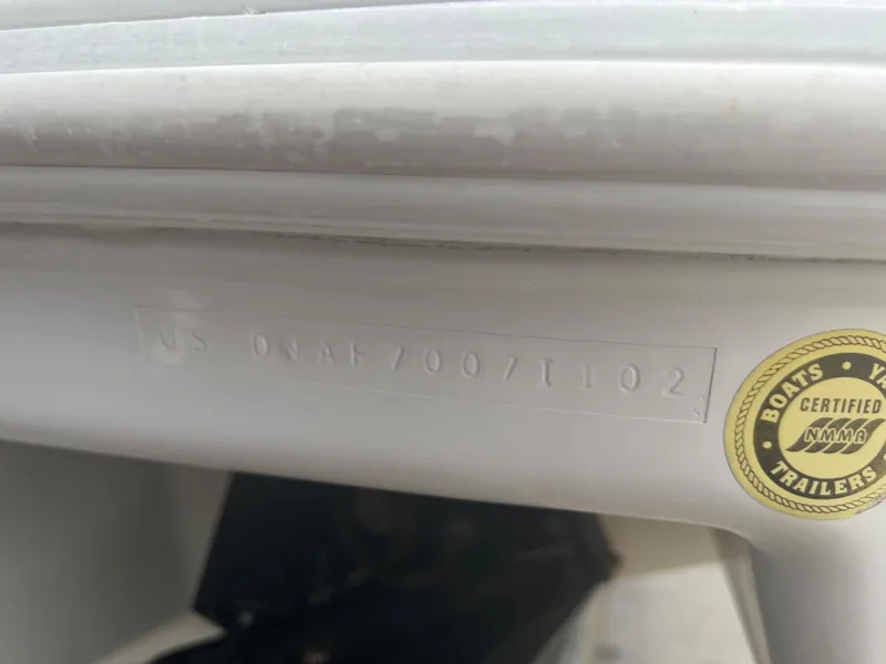 Slide: The Image of Donzi 29 ZF Cuddy 2002 - 71