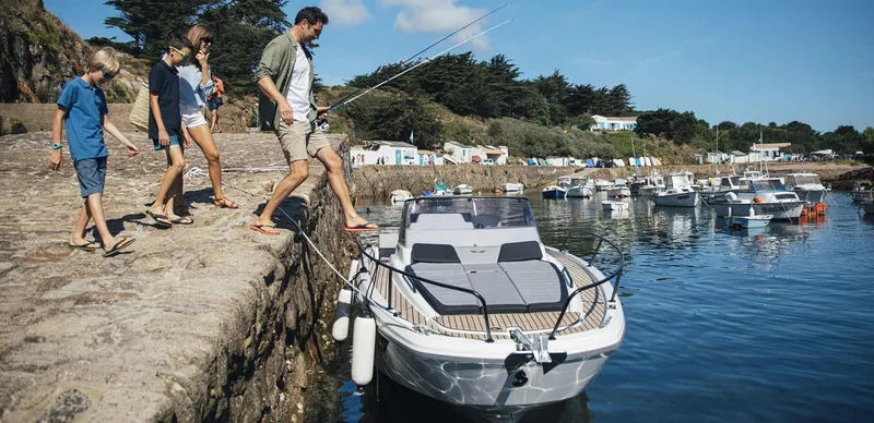 Slide: The Image of Manufacturer Provided Image: Manufacturer Provided Image: Manufacturer Provided Image: Manufacturer Provided Image - 7