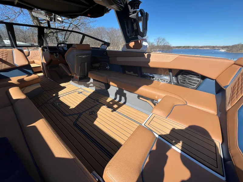 Slide: The Image of Interior of the 2023 Nautique Super Air Nautique G25 boat. - 10