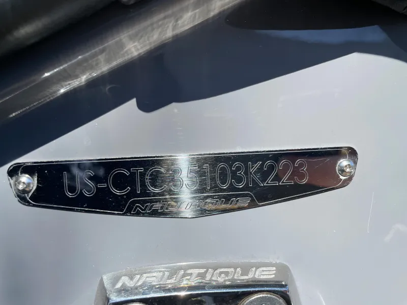 Slide: The Image of 2023 Nautique Super Air G25 serial number plate. - 13