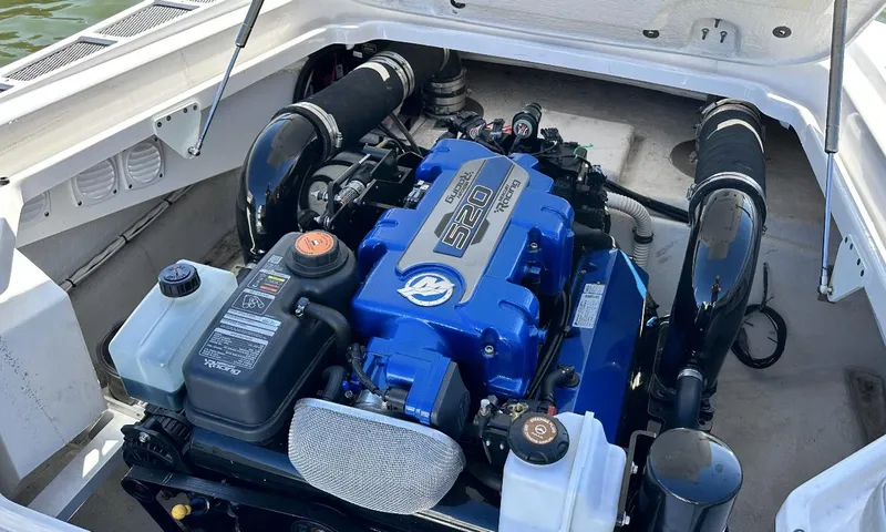 Slide: The Image of 2022 Airship 300 DS engine compartment with blue high-performance motor. - 7