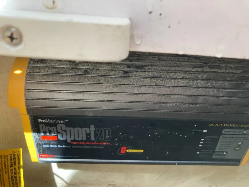 Slide: The Image of ProMariner ProSport 20 battery charger on 2005 Donzi 35 ZFC DAYTONA boat. - 21