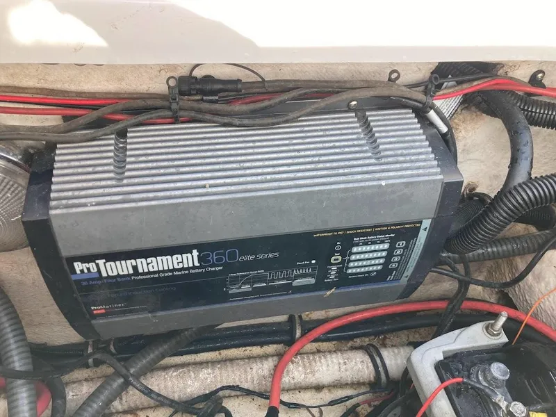 Slide: The Image of ProTournament 360 battery charger in 2005 Donzi 35 ZFC DAYTONA boat engine compartment. - 37