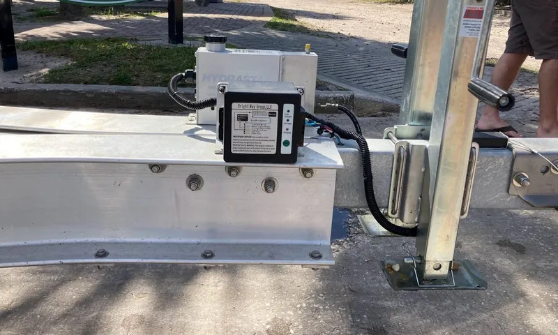 Slide: The Image of Donzi 35 Zf 2005 - 54