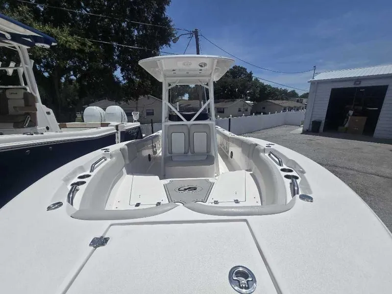 Slide: The Image of Sea Fox 248 Commander 2023 - 8