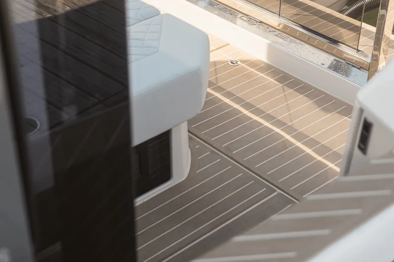 Slide: The Image of Saxdor 400 GTO 2026 - 105