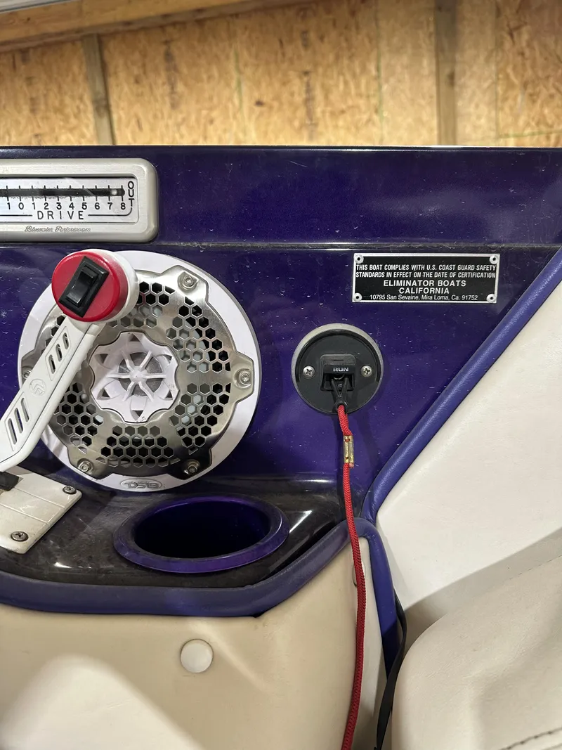 Slide: The Image of Eliminator 260 Eagle XP 2005 - 53