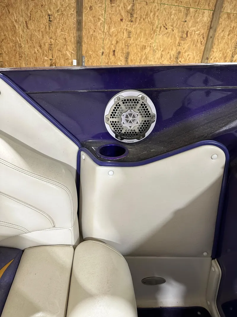 Slide: The Image of Eliminator 260 Eagle XP 2005 - 60