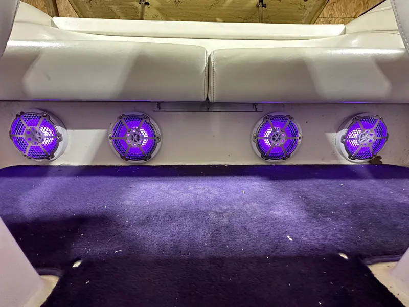 Slide: The Image of Eliminator 260 Eagle XP 2005 - 95