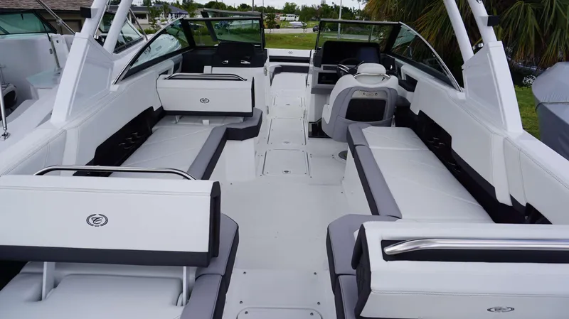 Slide: The Image of 2023 Cobalt R8 boat interior with spacious seating and modern design. - 22