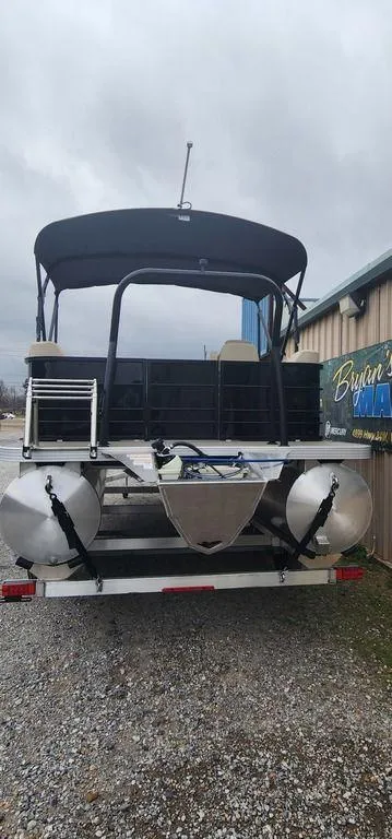 Slide: The Image of 2023 Veranda VISTA20RC Bi-Toon pontoon boat with canopy, rear view. - 7