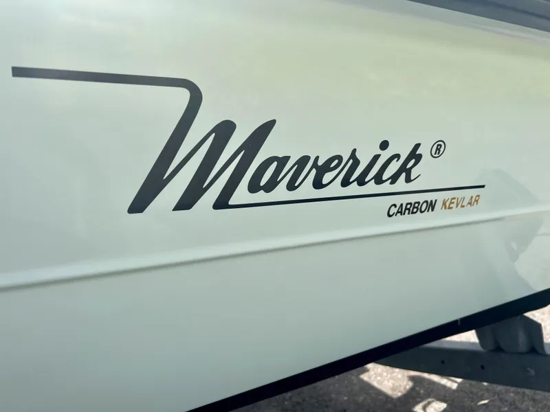 Slide: The Image of 2011 Maverick 18 HPX-V boat with Carbon Kevlar branding. - 7