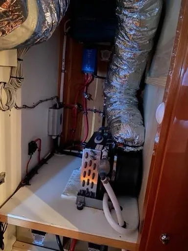 Slide: The Image of New AC unit Compressor/ charger/ Lithium Battery - 27
