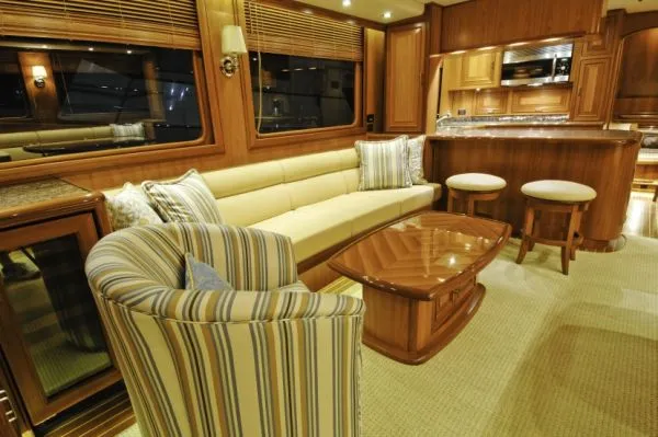 Slide: The Image of Salon Port - 7