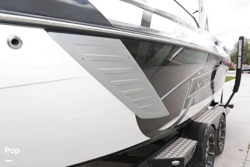 Slide: The Image of 2015 Tige ASR Apex Series for sale in Gilbert, AZ - 15