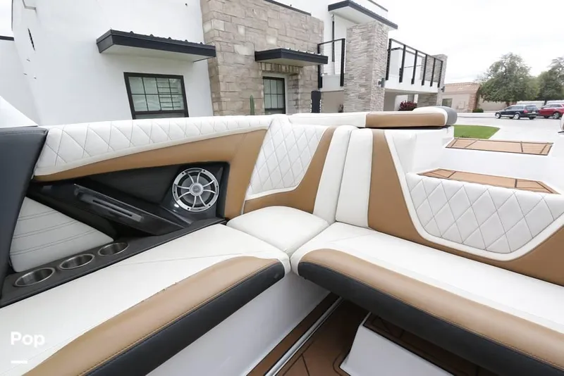 Slide: The Image of 2015 Tige ASR Apex Series for sale in Gilbert, AZ - 27