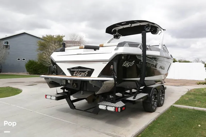 Slide: The Image of 2015 Tige ASR Apex Series for sale in Gilbert, AZ - 3