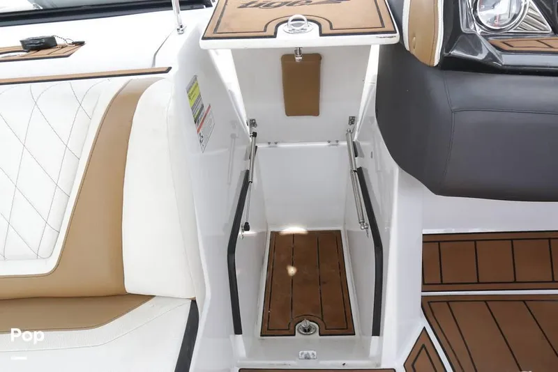 Slide: The Image of 2015 Tige ASR Apex Series for sale in Gilbert, AZ - 42