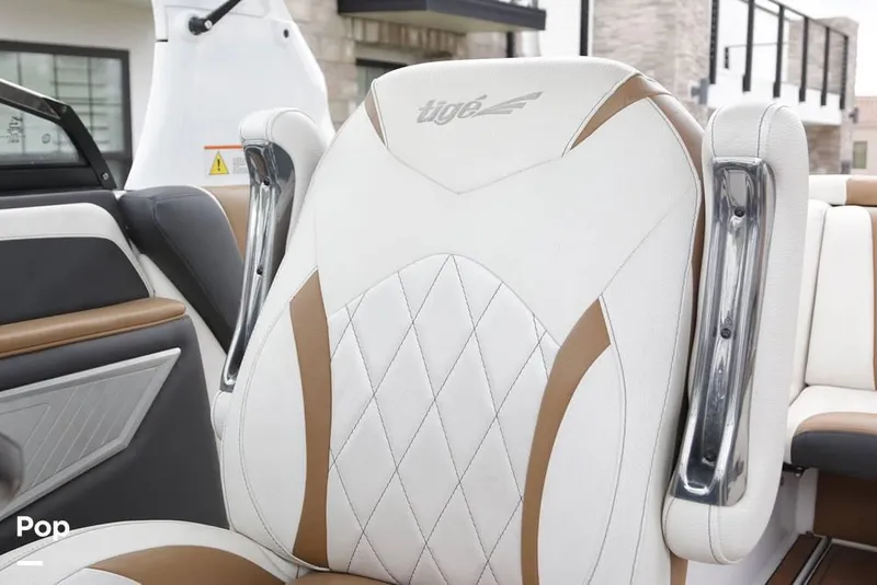 Slide: The Image of 2015 Tige ASR Apex Series for sale in Gilbert, AZ - 44