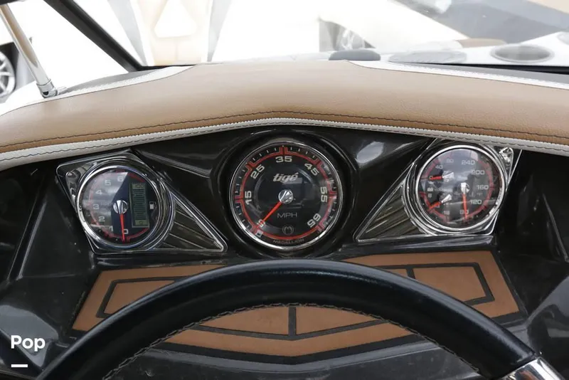 Slide: The Image of 2015 Tige ASR Apex Series for sale in Gilbert, AZ - 49