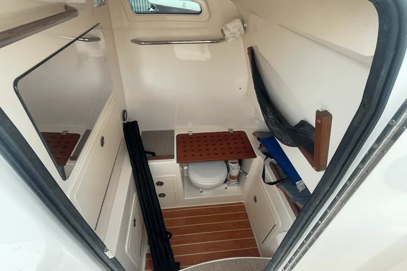 Slide: The Image of Grady-White 306 CANYON 2021 - 25