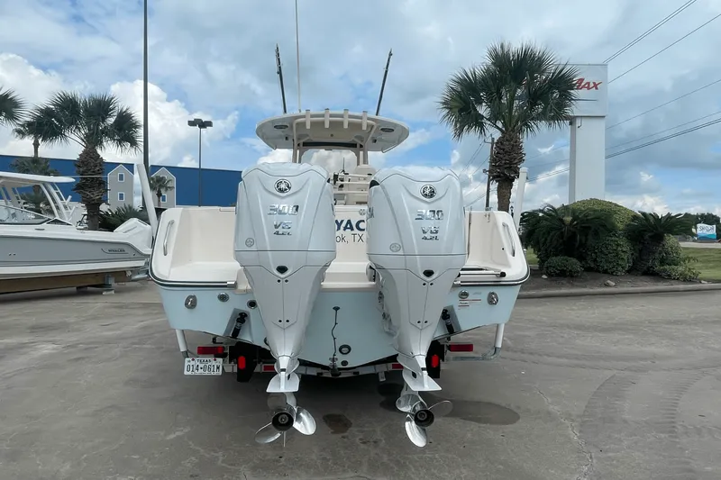 Slide: The Image of Grady-White 306 CANYON 2021 - 7