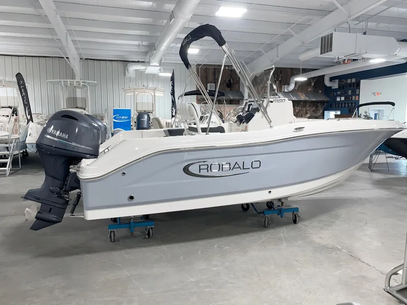 Slide: The Image of Robalo R180 Center Console 2024 - 0