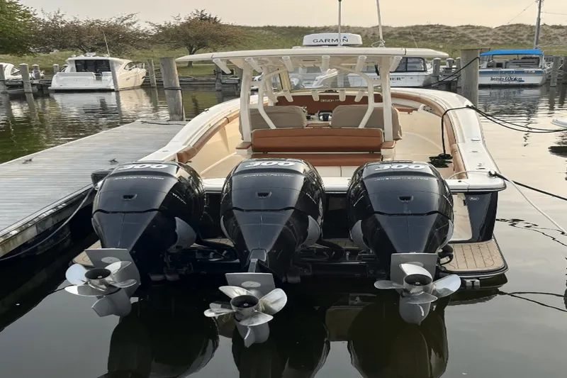 Slide: The Image of Scout 350 LXF 2017 - 2