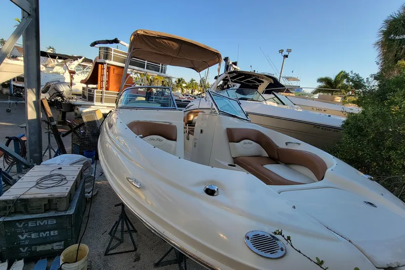 Slide: The Image of Sea Ray 200 Sundeck 2007 - 54