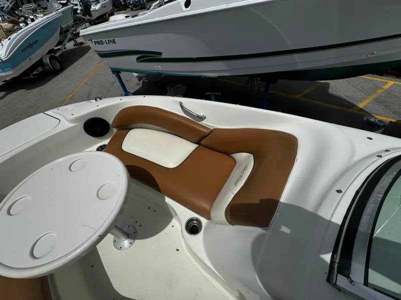 Slide: The Image of Sea Ray 200 Sundeck 2007 - 68