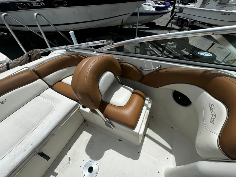Slide: The Image of Sea Ray 200 Sundeck 2007 - 72