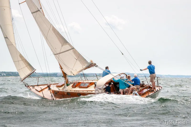 Slide: The Image of Sailing on a 1929 Herreshoff Fishers Island 31 yacht in choppy waters. - 5