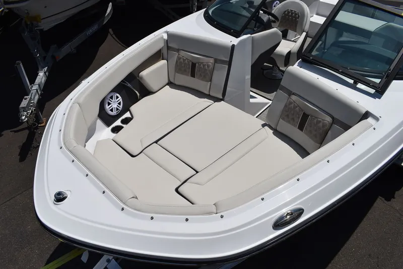 Slide: The Image of Monterey M-205 2025 - 10