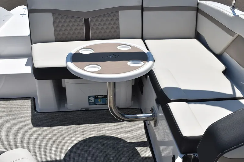 Slide: The Image of Monterey M-205 2025 - 37