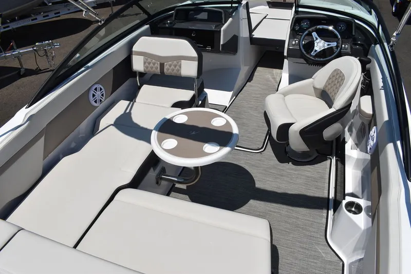 Slide: The Image of Monterey M-205 2025 - 38